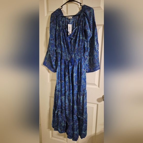 White Waves Dresses & Skirts - Blue Paisley‎ Women's Dress